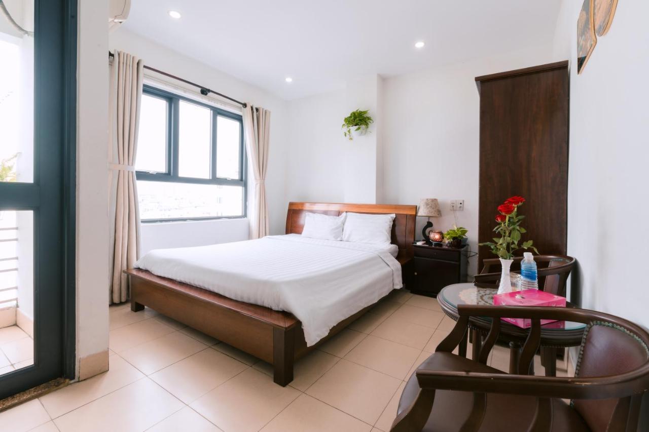 Lotus Rock Hotel ดานัง ภายนอก รูปภาพ